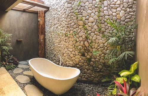 Ubud Complejo | Hermosa y moderna suite de estilo balinés en Ubud
