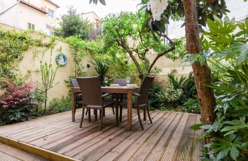 Santo Spirito Apartamento | Oltrarno Bright Apartment with Private Patio