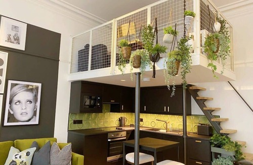 Clifton Apartamento | Modern and Bright Three Bed Apartment