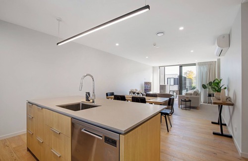 Christchurch City Centre Casa | Modern and Central - Christchurch Apartment
