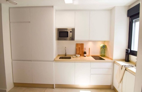 El Molinillo Apartamento | Piso Moderno y Encantador en Málaga by SharingCo