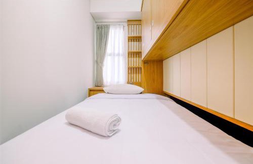 Depok Apartamento | Modern and Comfort 2BR Transpark Cibubur Apartment By Travelio