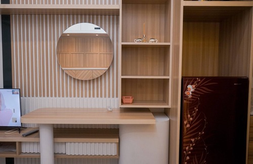 Pinang Apartamento | Modern And Comfy Studio At Collins Boulevard Apartment