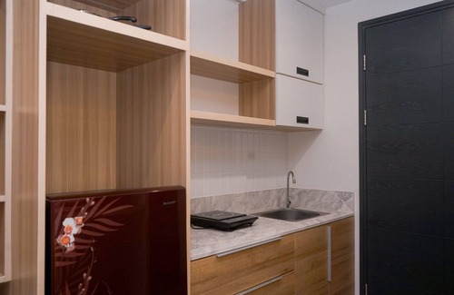 Pinang Apartamento | Modern And Comfy Studio At Collins Boulevard Apartment