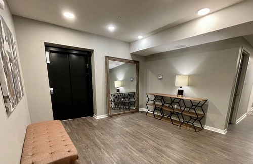 New Castle Apartamento | Modern and Cozy 2-Bedroom, 2-Bathroom Getaway!