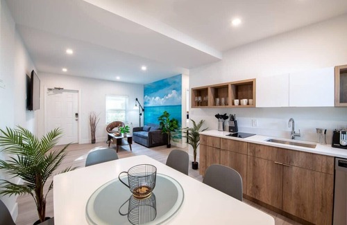 Poinciana Park Hotel | Luxury Boutique Hotel in Fort Lauderdale