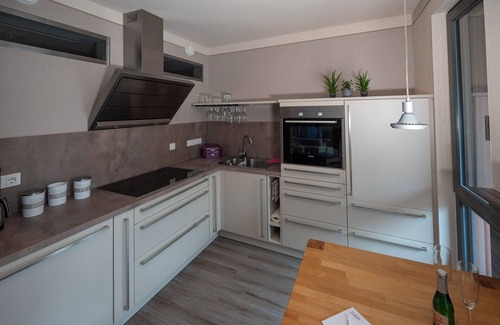 Plau am See Apartamento | Modern and cozy vacation apartment in the Stietz-Villa. Pet friendly