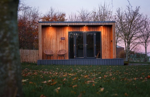 Wall Houses Cabina | Cabaña-Baño en la habitacion-Furesø