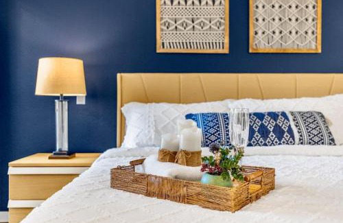 Sammamish Casa | Modern and Relaxing Lake Sammamish View House