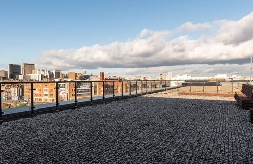 Bordesley Apartamento | Modern and Roomy 1 Bed Flat in Central Birmingham