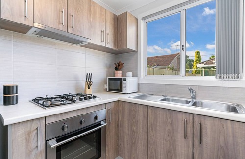 Cloverdale Casa | Modern and self contained granny flat