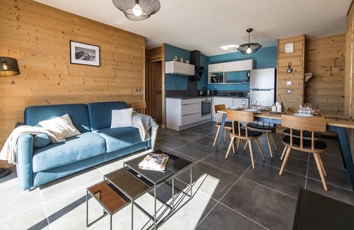 La Toussuire Apartamento | Apartamento moderno y acogedor en las pistas.