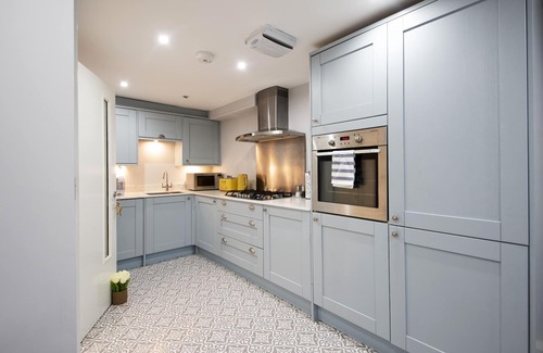 Leamington Spa Casa | Modern Apartment in Leamington Spa City centre