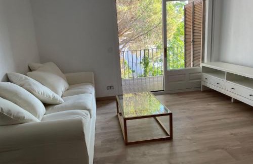 Calella de Palafrugell Apartamento | Modern apartment with parking 2 min from the beach