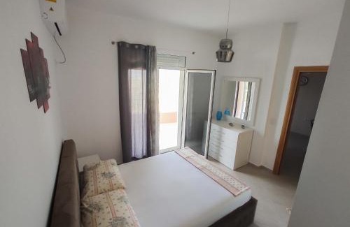 Tragjas Apartamento | Modern Apartament between sea and mountain