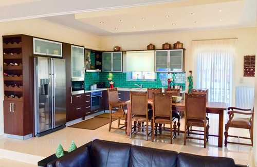 Keratea Apartamento | Apartamento moderno cerca de Atenas y la costa