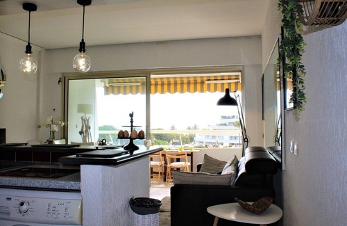 Villeneuve Loubet Beach Apartamento | Apartamento Contemporáneo, 4 Plazas, Aire Acondicionado y Aparcamiento