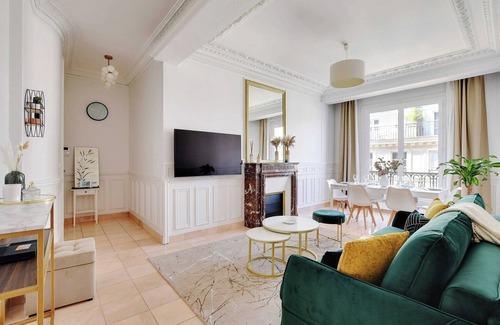 Saint-Merri Apartamento | Apartamento moderno - 2 habitaciones y 4 baños - Louvre/Marais
