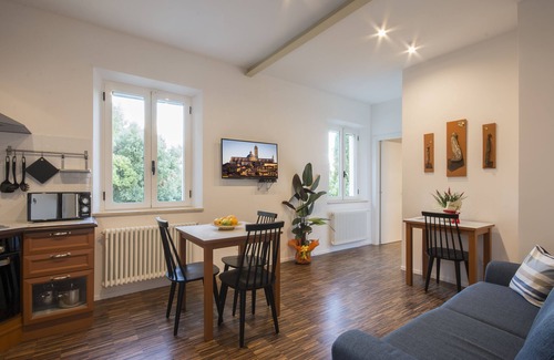 Siena Apartamento | Moderno apartamento a 2 km del centro de la ciudad sin área de tráfico - Estacionamiento incluido