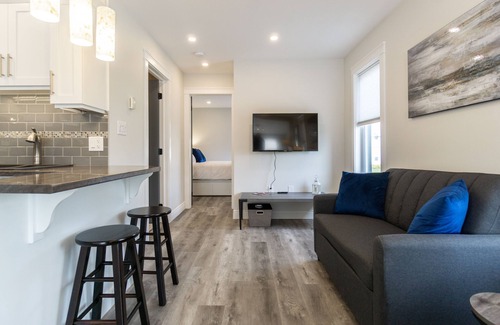Charlottetown Apartamento | The Elm - Apartamento moderno, Suite 1