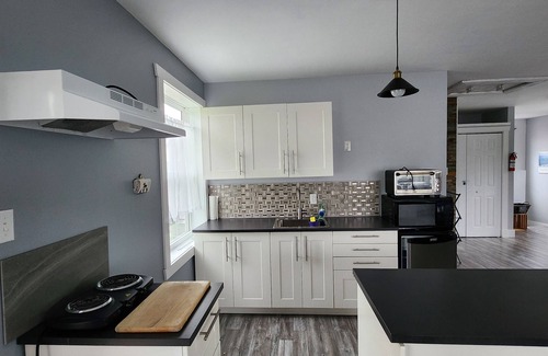 Pictou Apartamento | Modern apartment close to the Caribou Provincial Beach, Pictou and PEI Ferry