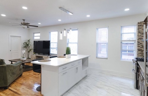 Queens Casa | Modern apartment close to major sporting events (Citi Field, US Open)