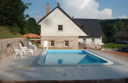 Stupna Apartamento | Apartamento Moderno en Vidochov con Piscina