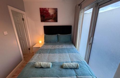 Ongar Apartamento | Modern Apartment good distance from Dublin City and Airport 4people
