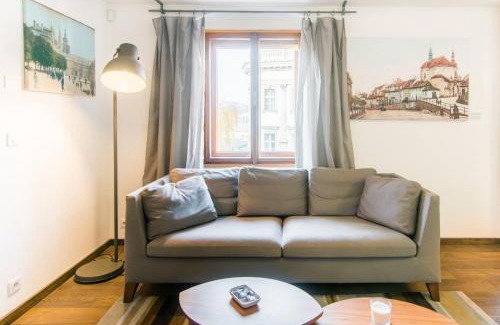 Mala Strana Casa | Modern Apartment in a Picturesque 15th-Century Building