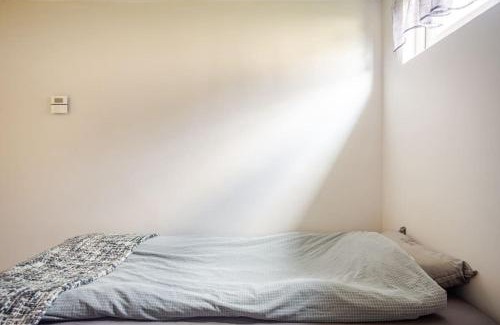 Bramhult Apartamento | Modern apartment in a quiet neighbourhood