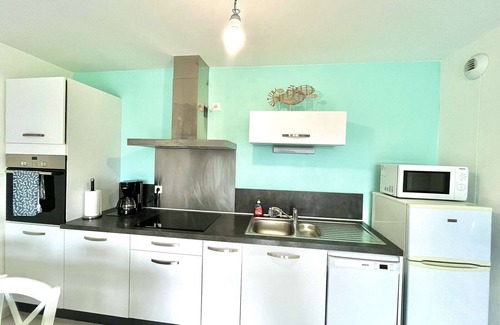 Etel Apartamento | Moderno apartamento en Étel, cerca de la playa, 2 habitaciones con parking privado