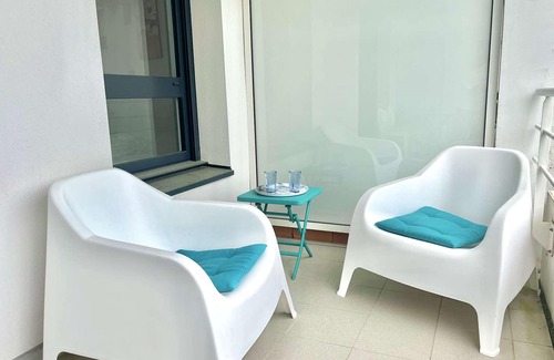 Etel Apartamento | Moderno apartamento en Étel, cerca de la playa, 2 habitaciones con parking privado