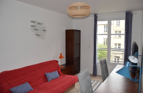 Notre-Dame Apartamento | Modern apartment in upmarket condo... Perfect for 2024 Olympics attendance