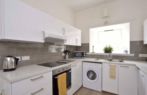 Kelso Apartamento | Modern apartment in heart of Kelso. Well equipped, minutes walk to everything