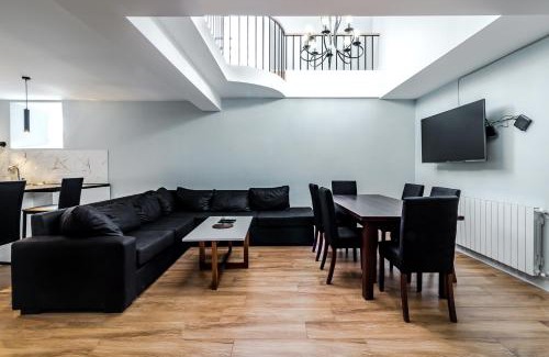 Chugureti Apartamento | Modern Apartment In Old Tbilisi