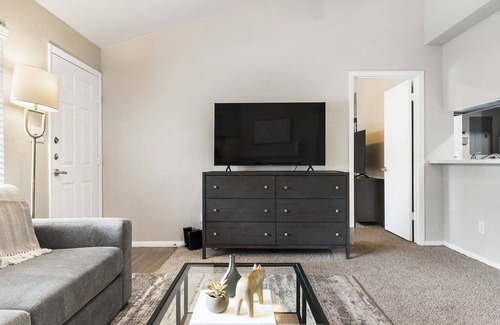 Wells Branch Apartamento | Modern Apartment in Prime Location (ID9130X25)