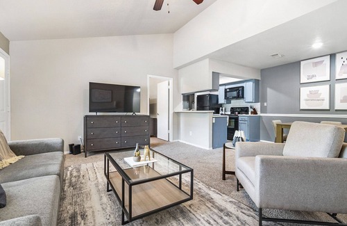 Wells Branch Apartamento | Modern Apartment in Prime Location (ID9130X25)