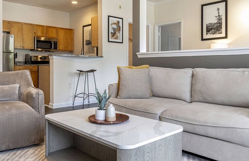 Durham Apartamento | Modern Apartment in Prime Location (ID7306)