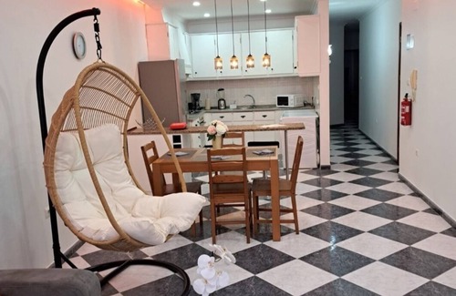 Biscoitos Apartamento | Modern Apartment in the Biscoitos Village of Terceira
