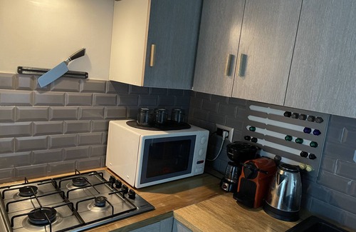 Les Jardins de l'Aouina Apartamento | Modern apartment in the middle of L'aouina near all amenities