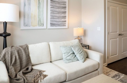South Baton Rouge Apartamento | Modern Apartment in Prime Location (ID7888X97)