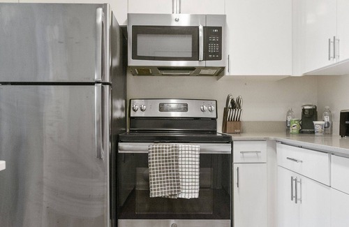Highlands - Perkins Apartamento | Modern Apartment in Prime Location (ID1203X618)