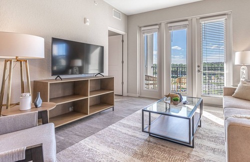 Biggar Apartamento | Modern Apartment in Prime Location (ID8094X36)