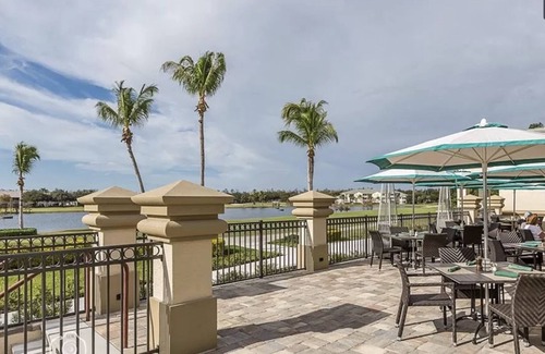 Biggar Apartamento | Modern apartment in famous gated Legends Country Club in Fort Myers, Fl.