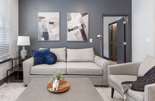 Keller Apartamento | Modern Apartment in Prime Location (ID2094X86)