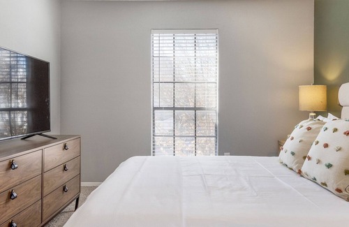 Fort Worth Apartamento | Modern Apartment in Prime Location (ID8521X55)