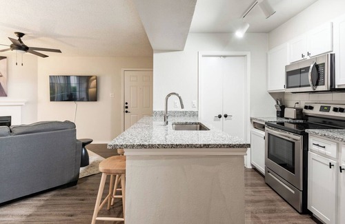 Fort Worth Apartamento | Modern Apartment in Prime Location (ID6054X71)