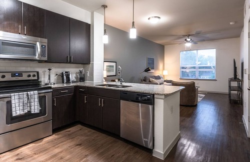 Terrell Heights Apartamento | Modern Apartment in Prime Location (ID2934X06)