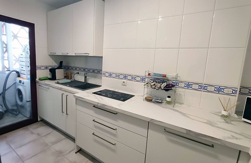 Bahia de Casares Apartamento | Moderno apartamento en Vista Bahía