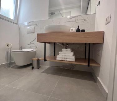 Tirana Apartamento | Modern Apartment in Villa